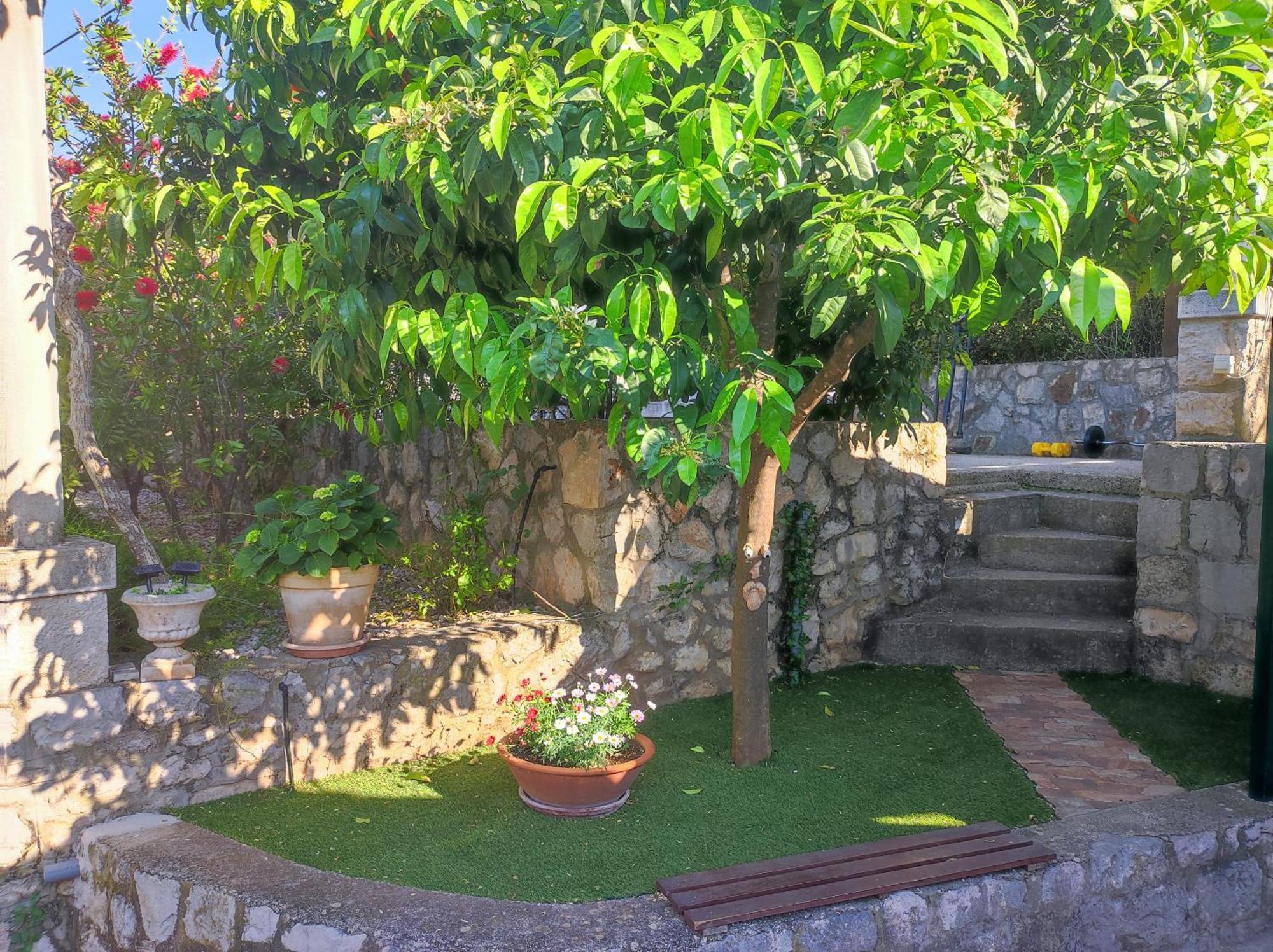 Villa Mali Raj ซาตอน ภายนอก รูปภาพ
